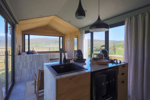 Asem: kitchen island and pendant lights in front of the bedroom window, Old Mac Daddy, Elgin Valley