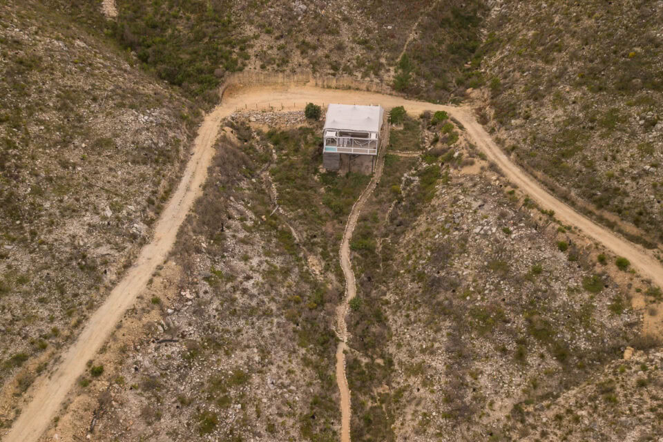 Daddy's Hideaway: aerial view of the tented camp at the end of a dirt track, Old Mac Daddy, Elgin Valley