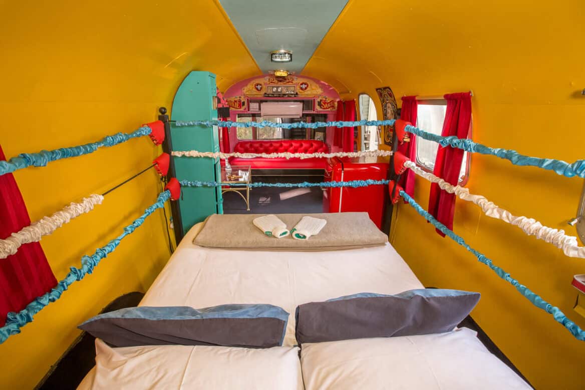 Oldmacdaddy Room Dirkie Sanchez Fi